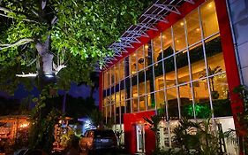 Angel Hotel